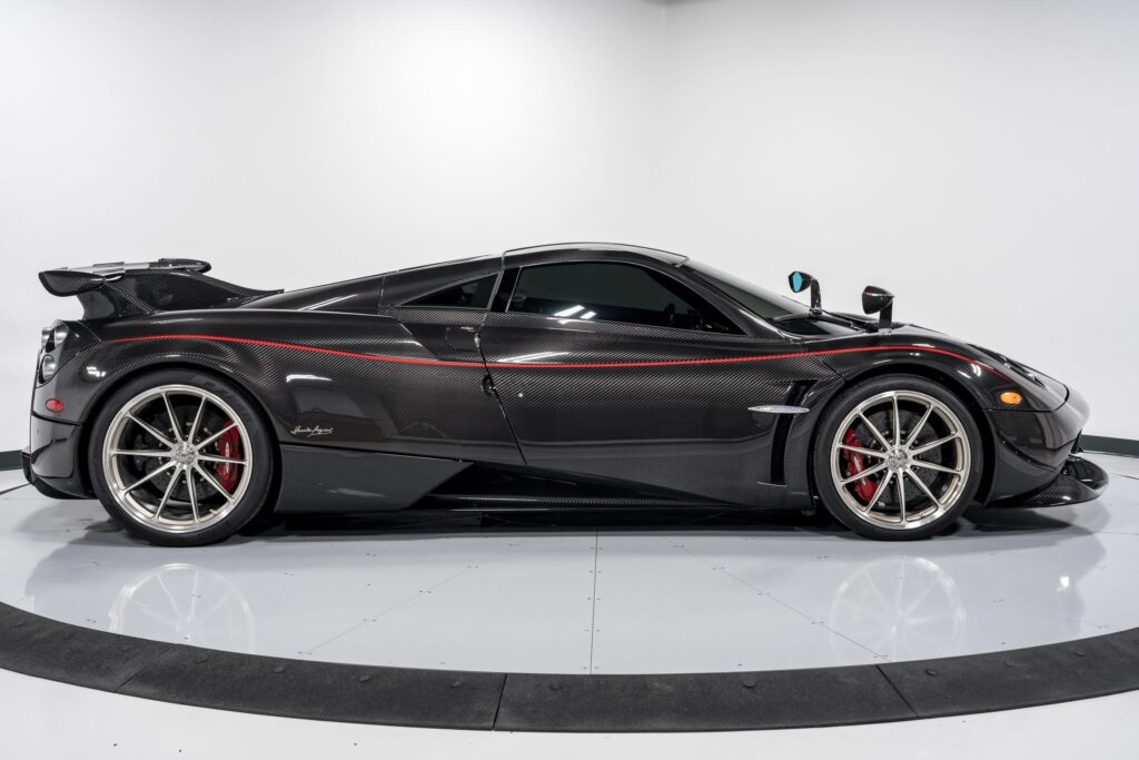 Pagani Huayra Tempesta for sale