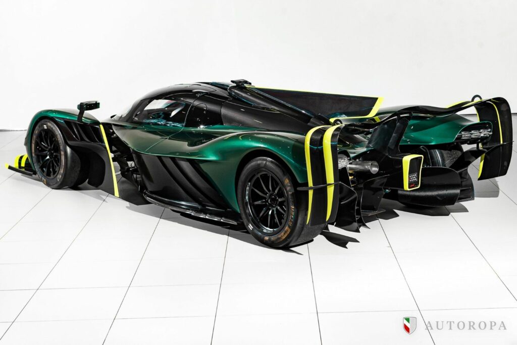 Aston Martin Valkyrie AMR Pro 2023 for sale