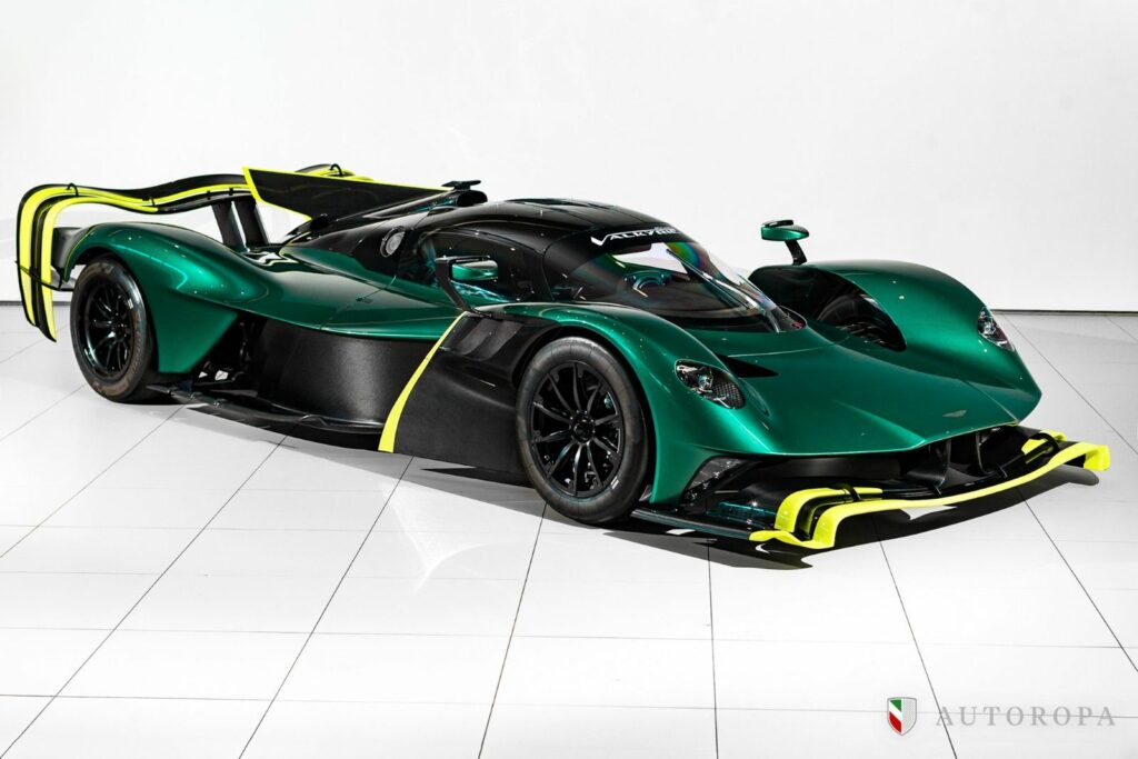 Aston Martin Valkyrie AMR Pro 2023 for sale